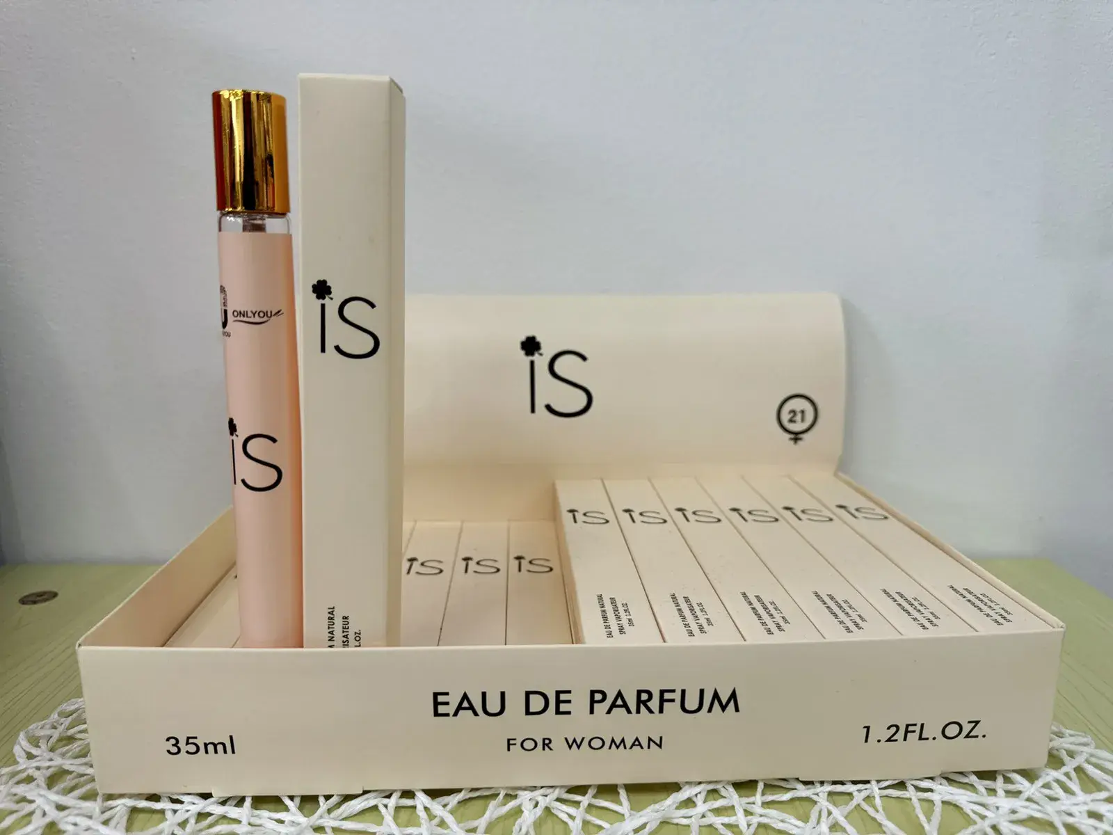 Perfumetki Isis Eau de Parfum 35ml dla kobiet
