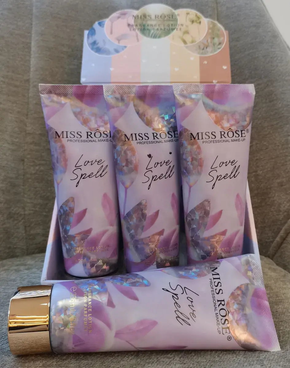 Miss Rose Love Spell perfumowany balsam do ciała 230 ml