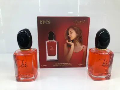 Zestaw perfum Hi 2x50ml z flakonem szklanym i czarną zakrętką