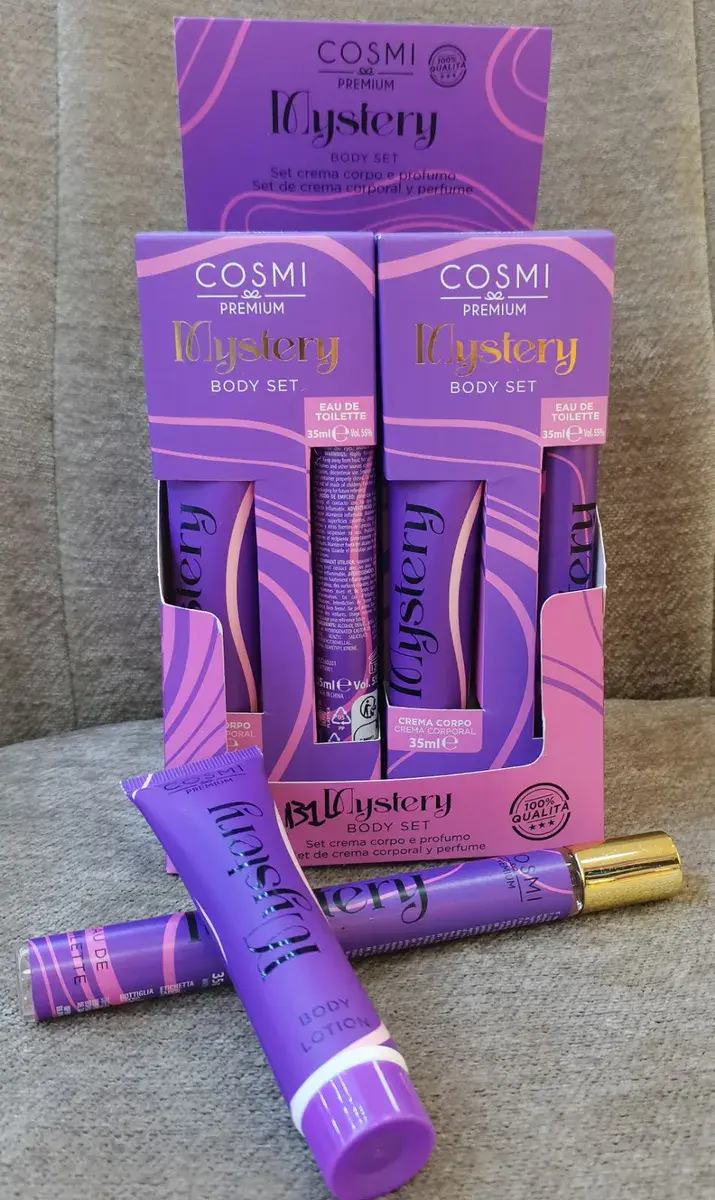 Cosmi Premium Mystery Body Set fioletowy zestaw kosmetyków 35ml