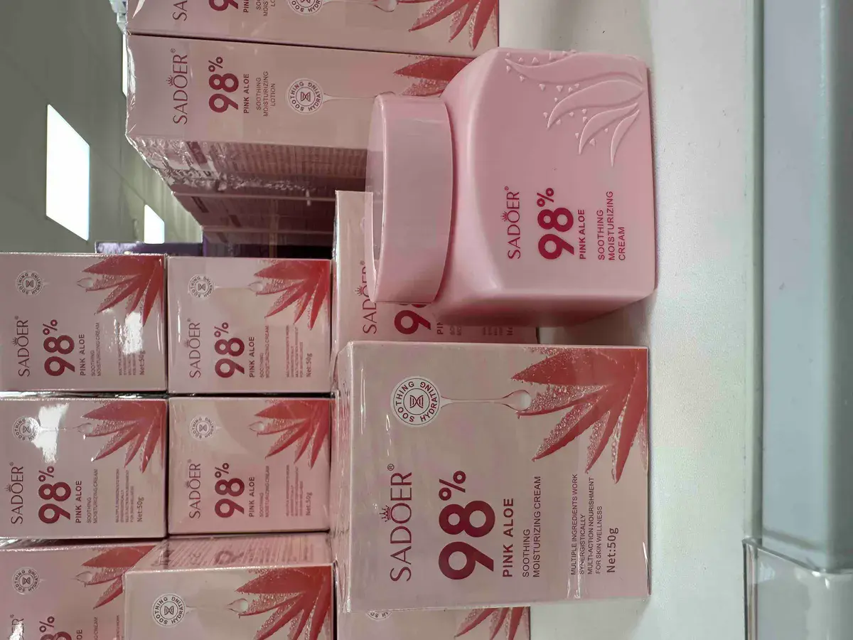 SADOER 98% Pink Aloe Kojący Krem Nawilżający 50g różowy