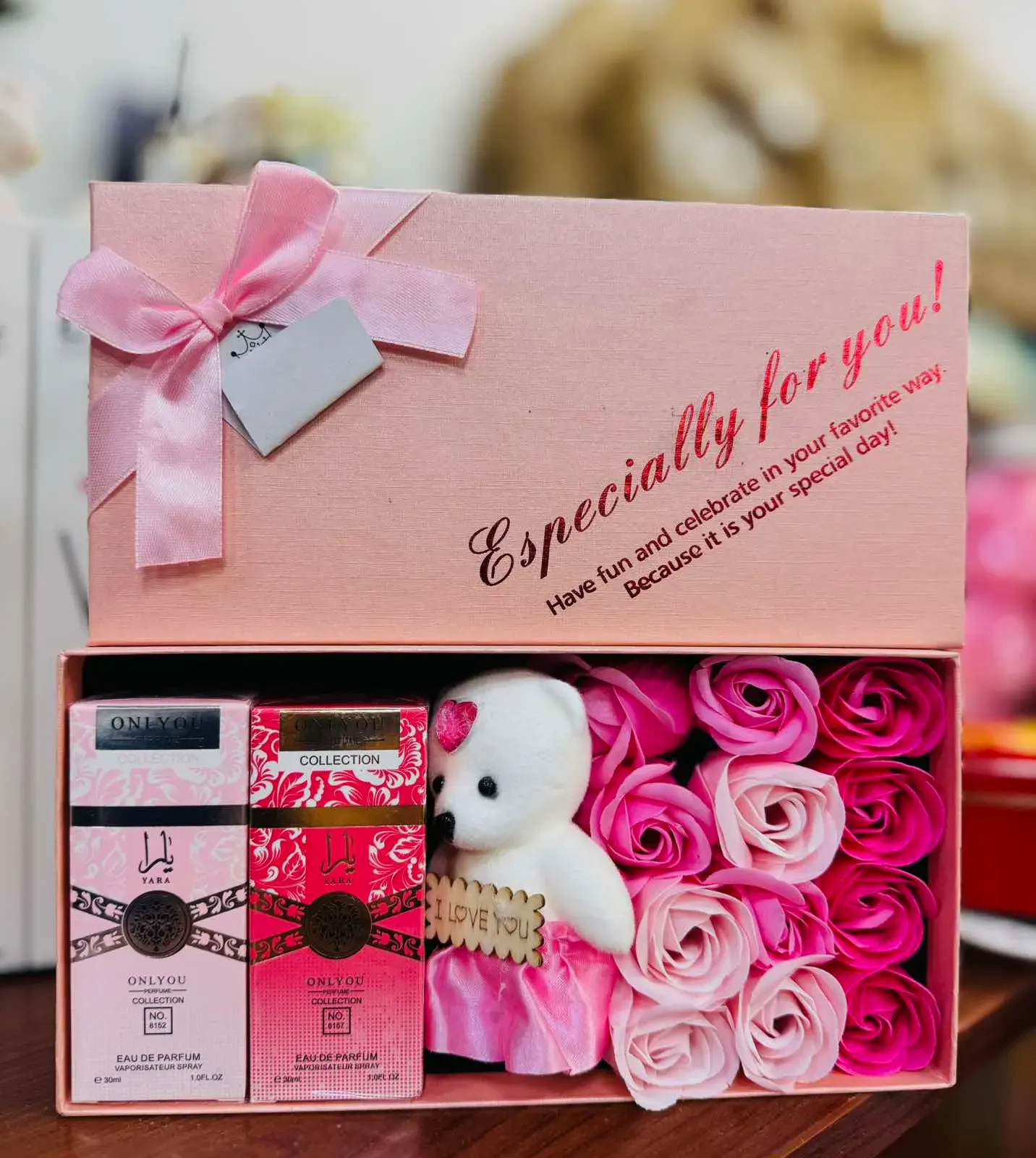 Zestaw Prezent Walentynki: Perfumy, Róża, Miś 6szt/op