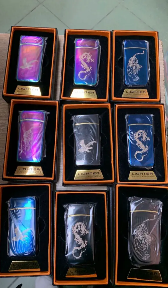 Zapalniczka Metalowa Holograficzna ze Smokiem i Tygrysem