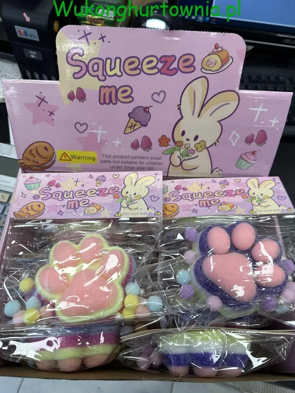 Zabawki Squeeze Me Gniotek Łapka Kota Flokowana 12 szt.