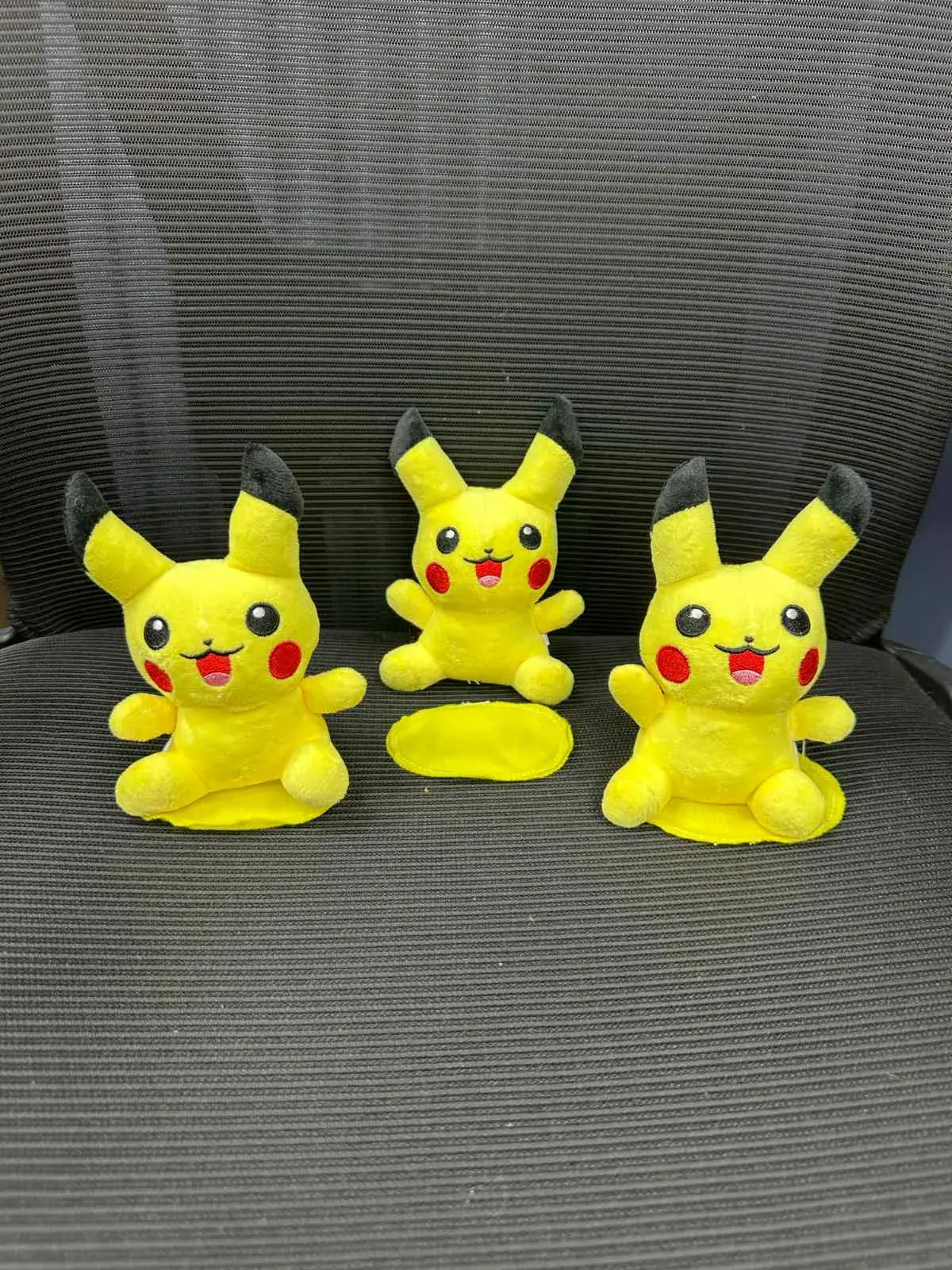 Maskotka na Rzep Pikachu - Żółta Pluszowa Zabawka, 12 szt.