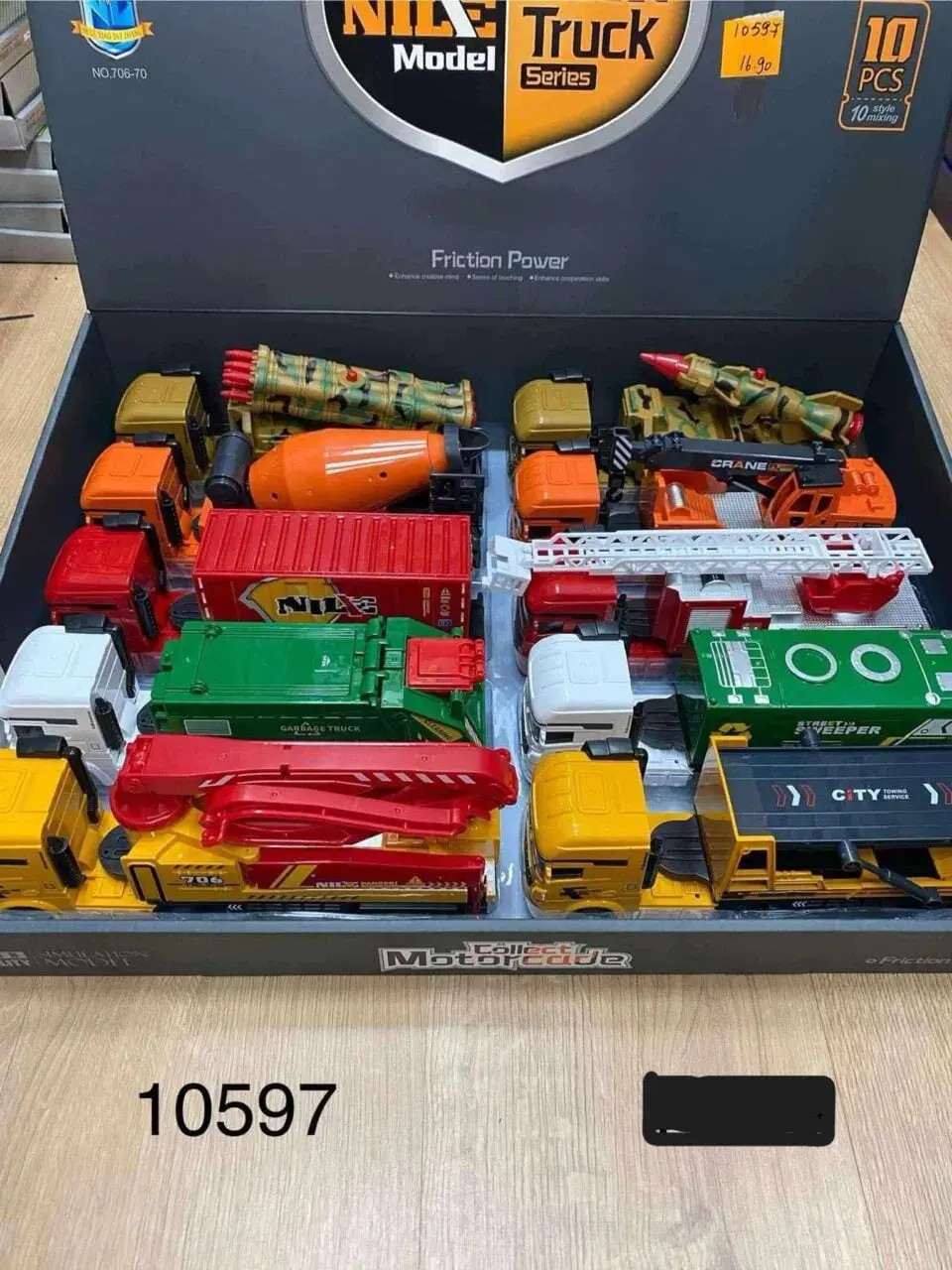 Zestaw 10 autek Series Model Truck NILE, napęd Friction Power