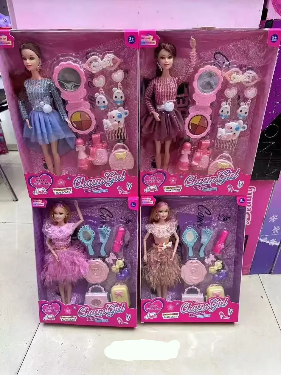 Zestaw lalek Charm Girl dla dzieci z akcesoriami