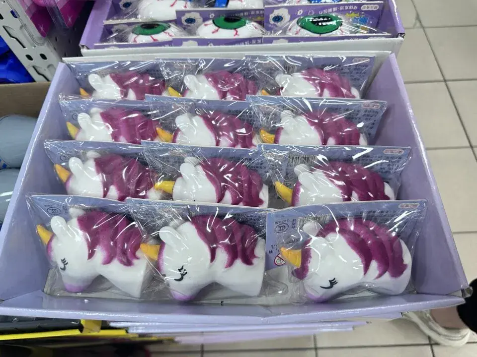 Zabawka Squeeze Toys Jednorożec Squishy Gniotek 12 szt.