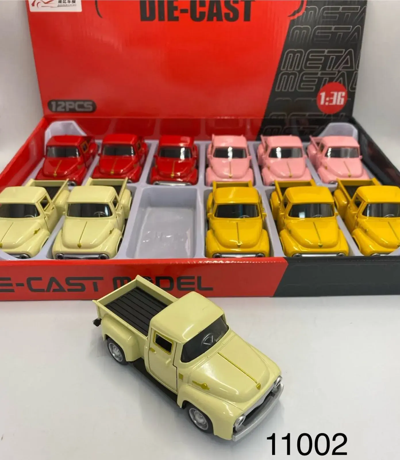 Modele samochodów Die Cast Pickup 1:36, 12 szt