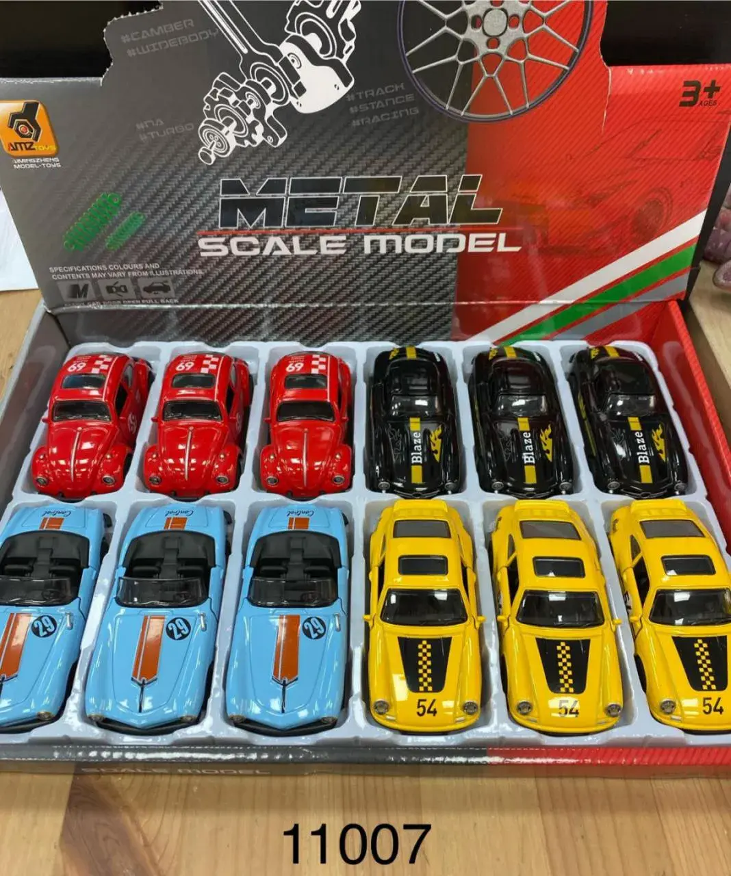 Zestaw Metalowych Modeli Samochodów Scale Model 12 szt