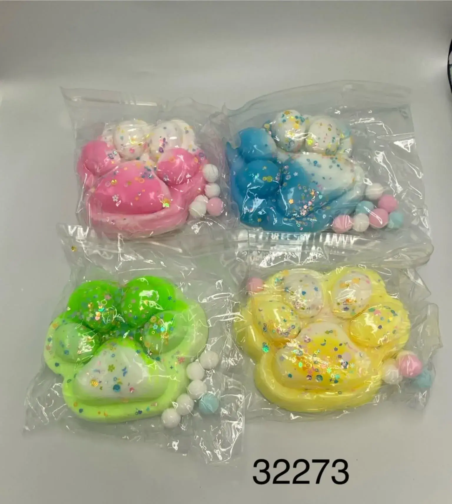 Zabawki Gniotki Łapki Duże z Brokatem Mix Kolorów 12 szt.
