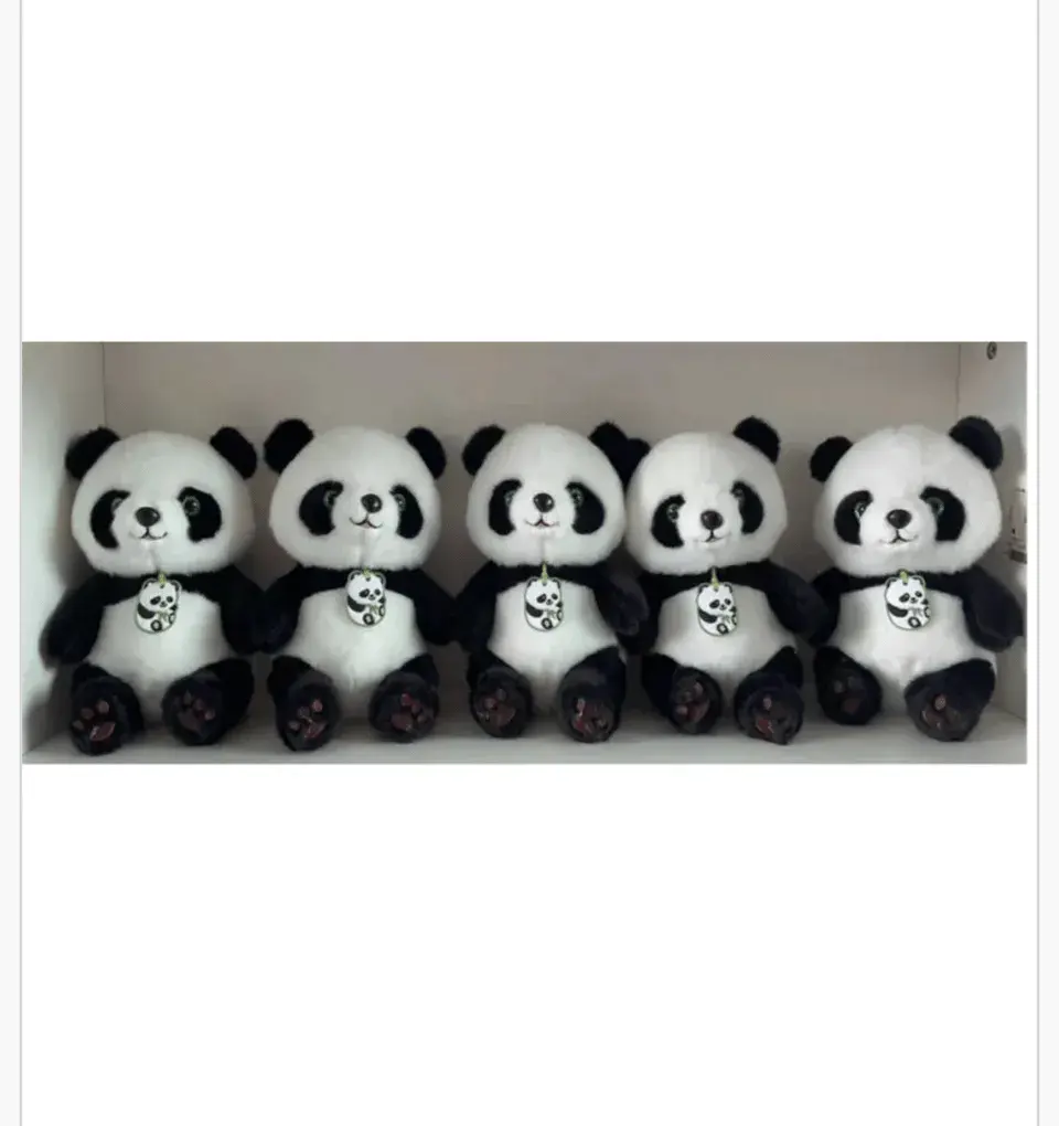 Maskotka Pluszowa Panda 23cm z Wisiorkiem - Czarno-Biała