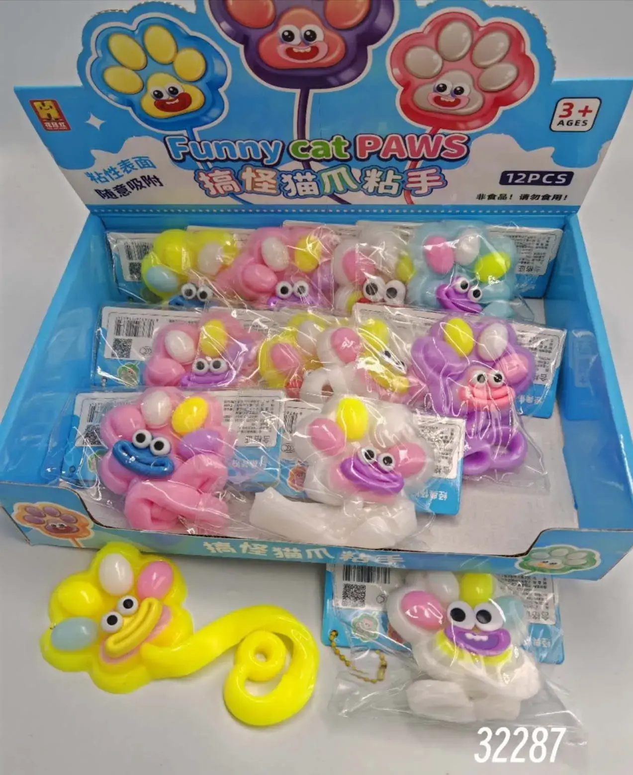 Zabawki Squeeze Funny Cat Paws - Lepka Łapka Kota, 12 szt.