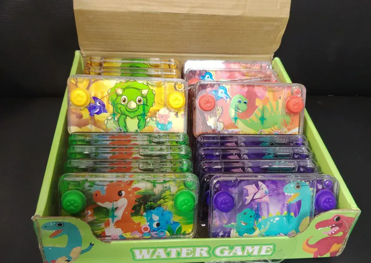 Zabawka Water Game z dinozaurami, opak. 24 szt