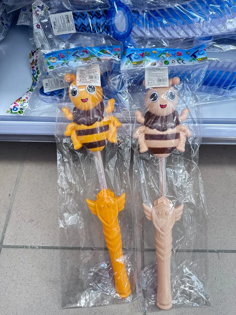 Rozdzka Świecące dla Dzieci Pszczoła Mix Kolorów, 12 szt.