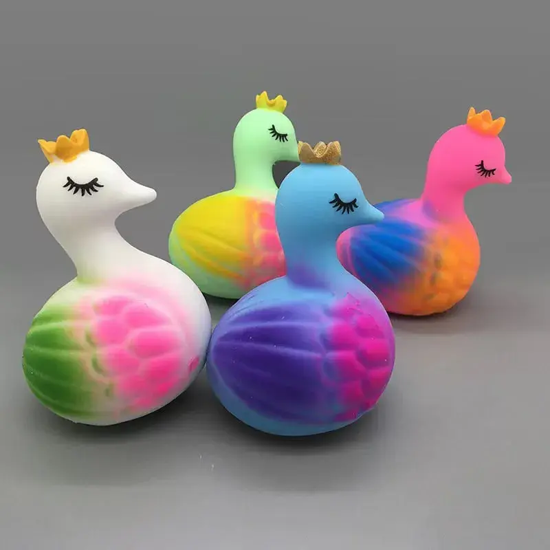 Gniotki Kaczuszki Squeeze Toys Antystresowe 4 Kolory