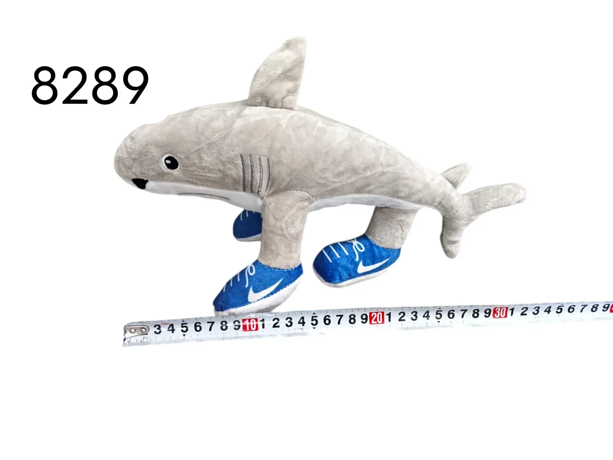 Maskotka Pluszowa Brainroot Rekin w Butach 35cm