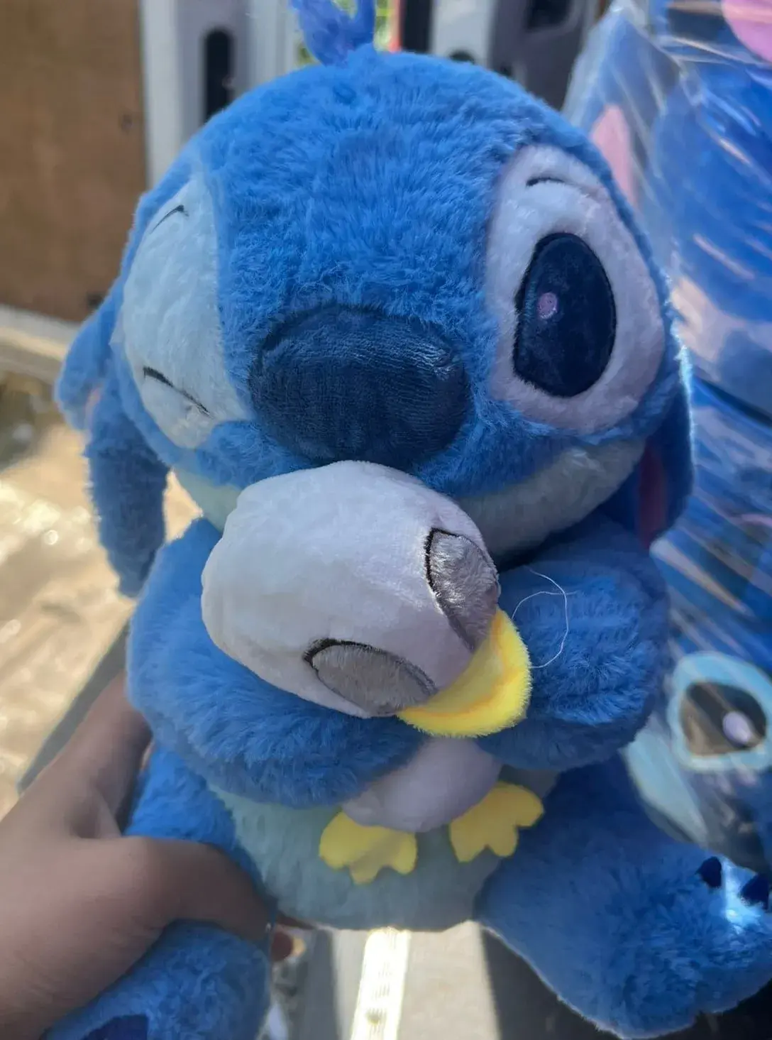 Maskotka Pluszowa Stitch 30cm z Kaczuszką Niebieska