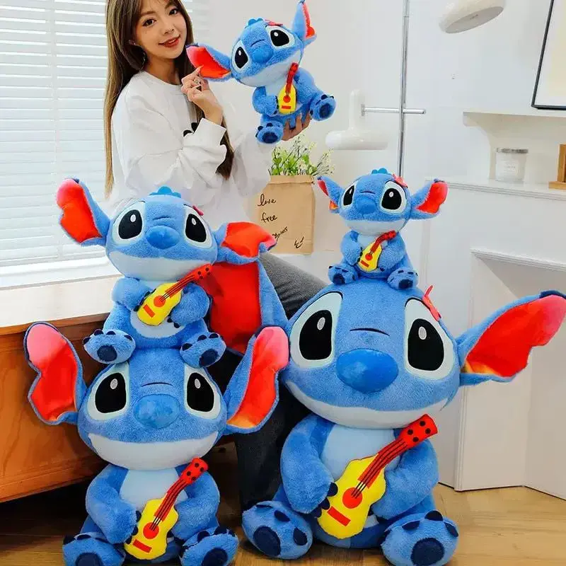 Maskotka Pluszowa Stitch 30cm z Gitarą Niebieska Przytulanka