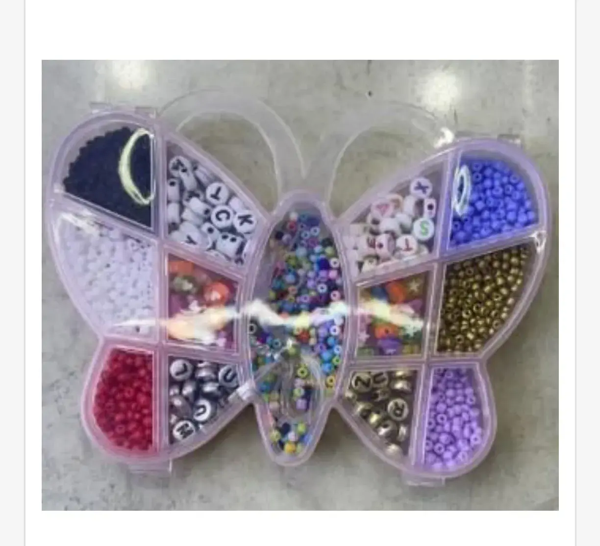 Zestaw koralików DIY Organizer Motyl z literkami