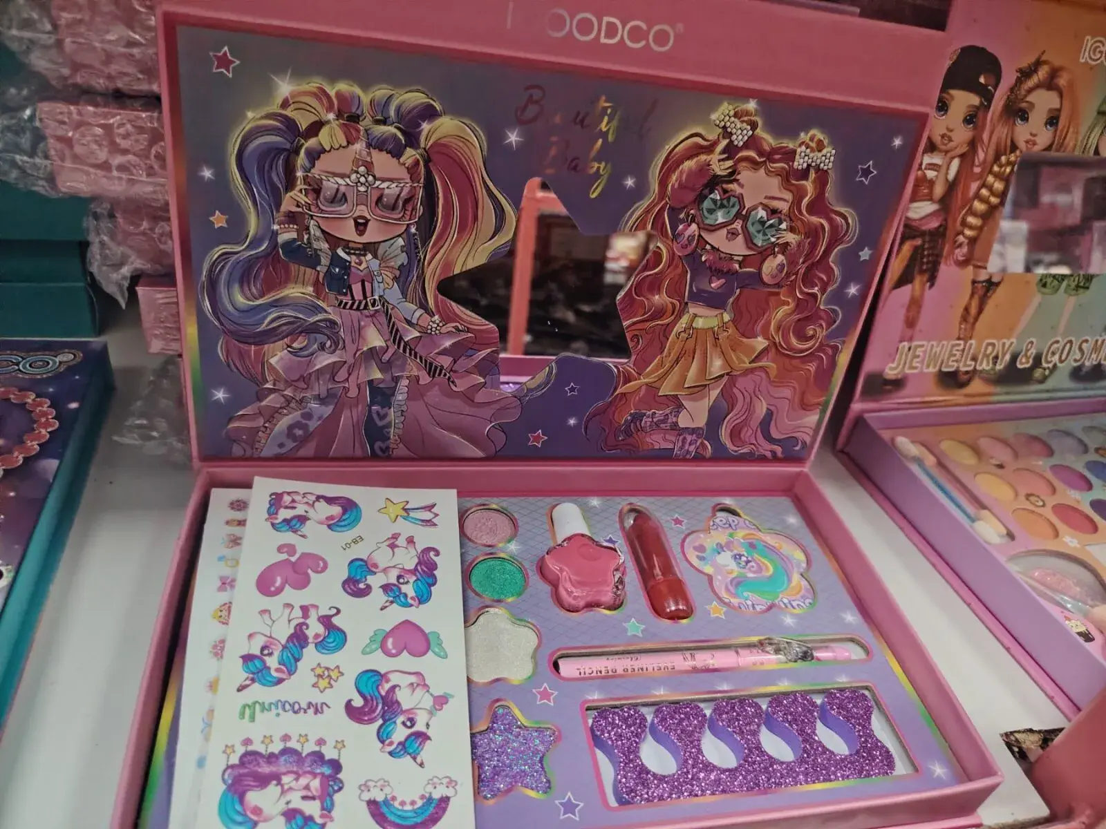 Zestaw kosmetyczny dla dzieci Popdoco Beauty & Jewelry