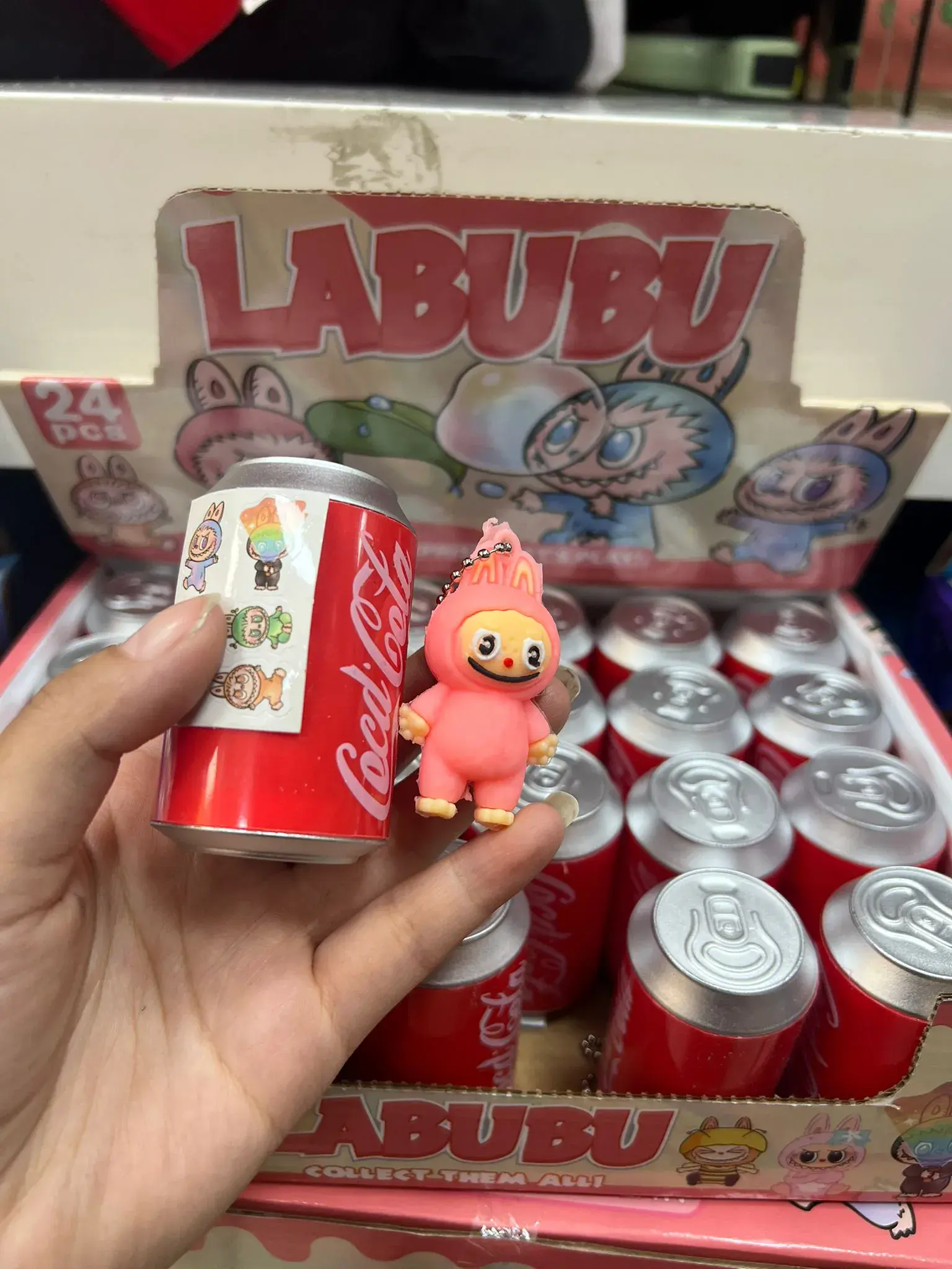 Figurki Labubu w puszce brelok niespodzianka 24 szt.