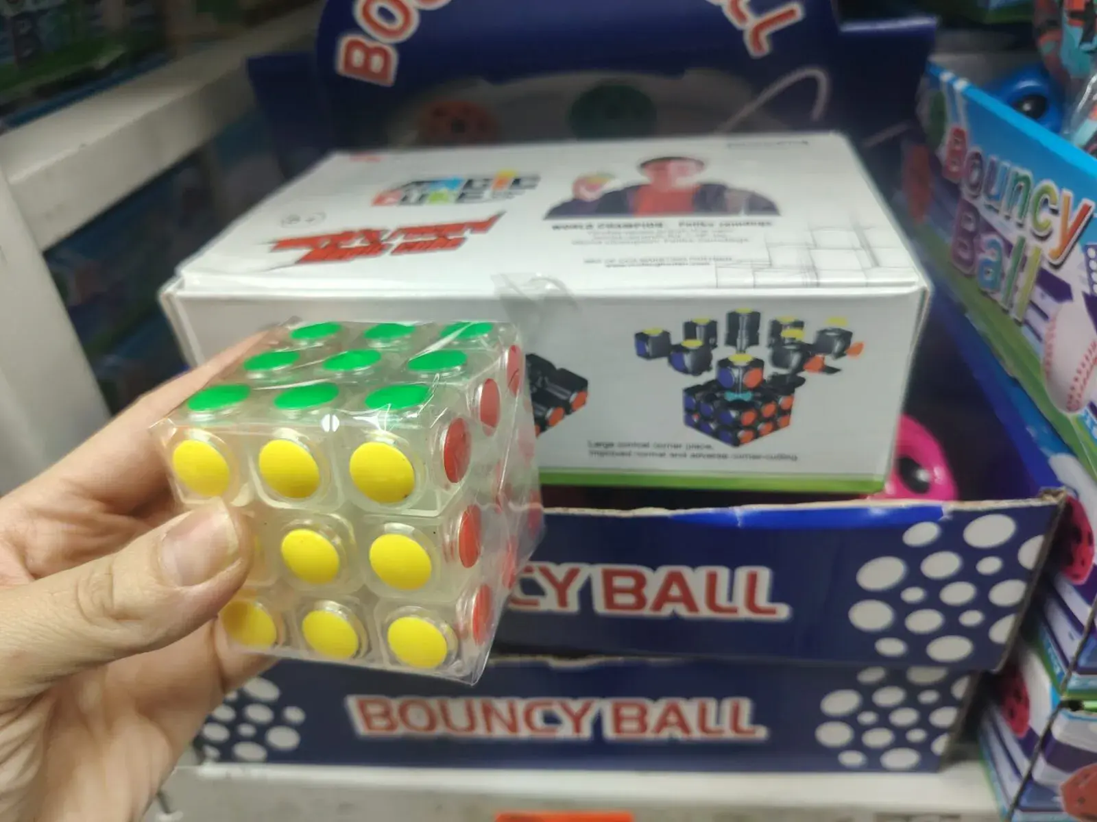 Kostka Rubika Bouncy Ball 3x3 przezroczysta z kulkami