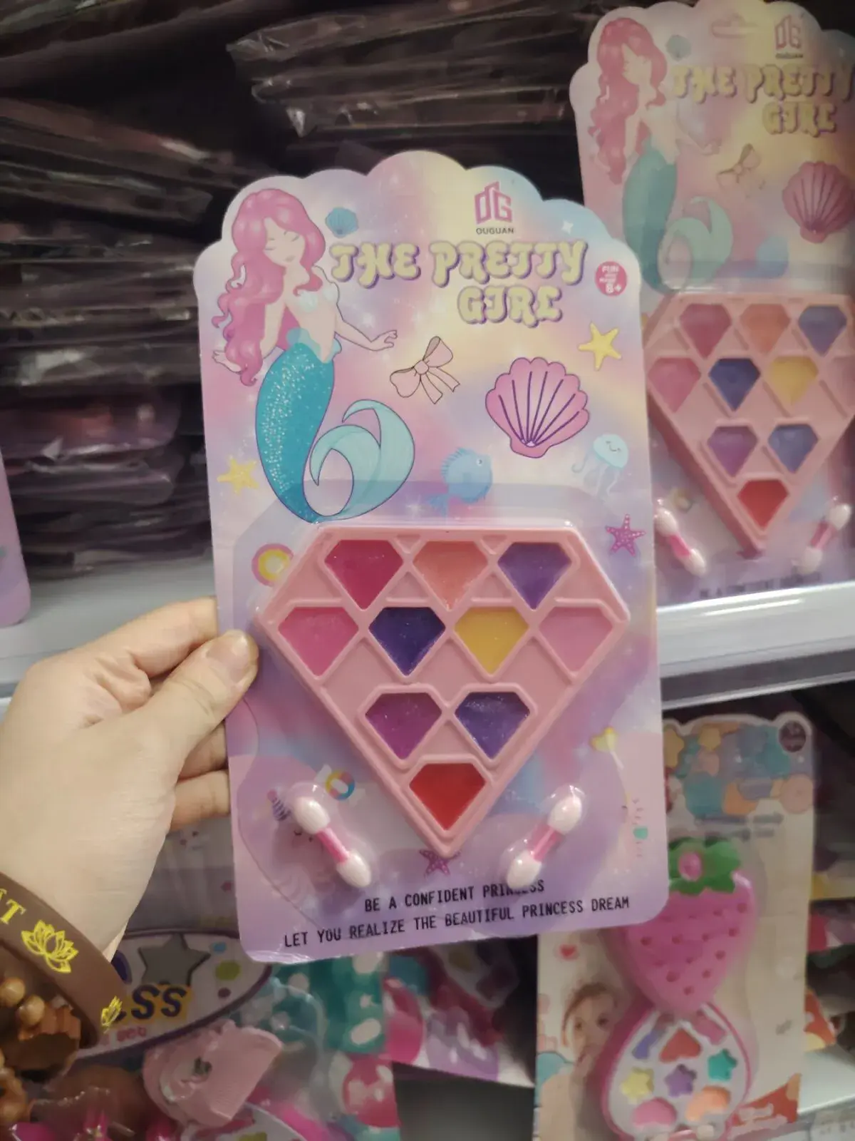 Zestaw kosmetyczki The Pretty Mermaid Girl - paleta cieni