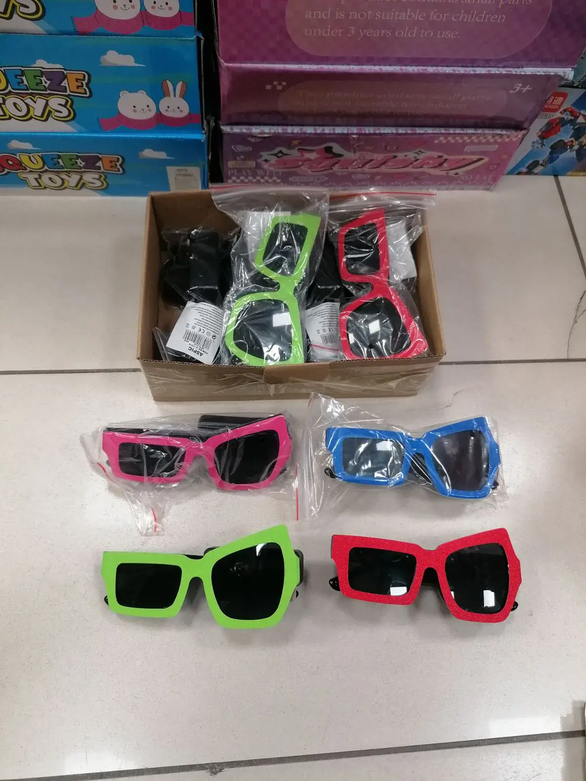 Zabawki Okulary LED P251025-96