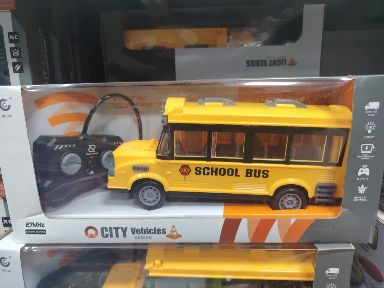 Sterowany RC School Bus Żółty