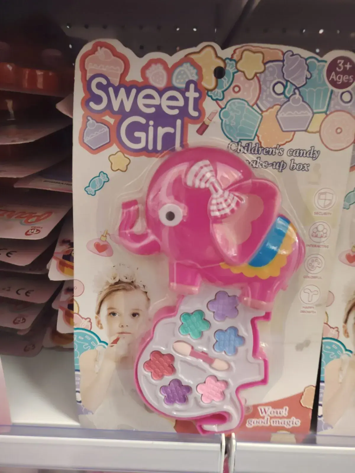 Zestaw zabawek kosmetyczka Sweet Girl różowy słoń 3+
