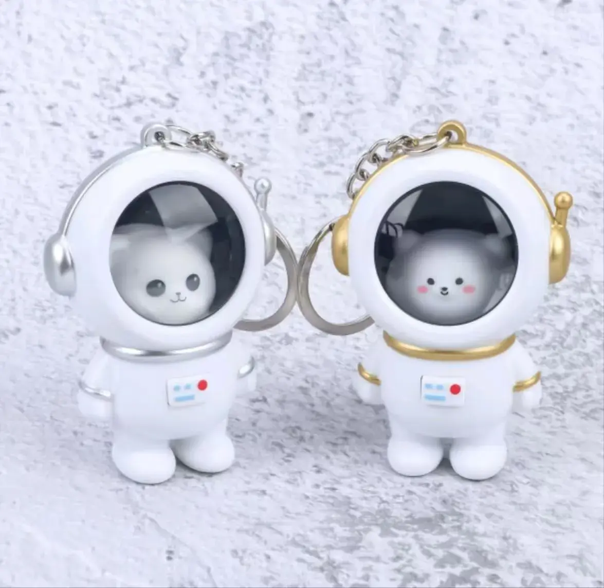 Brelok Astronauta z Kotkiem, Mix Kolorów, 12 szt.