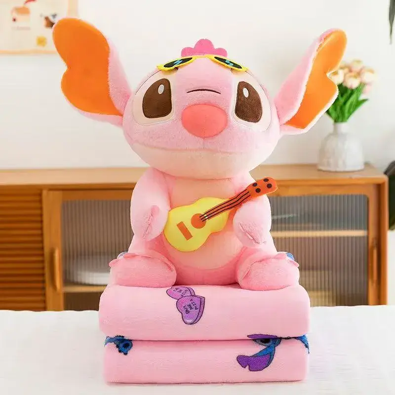 Maskotka Stitch z kocykami różowa i niebieska