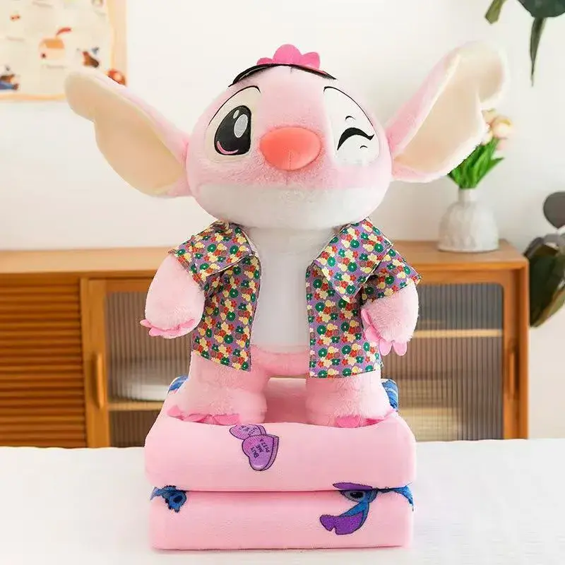 Maskotka Stitch z Kocykiem Różowym