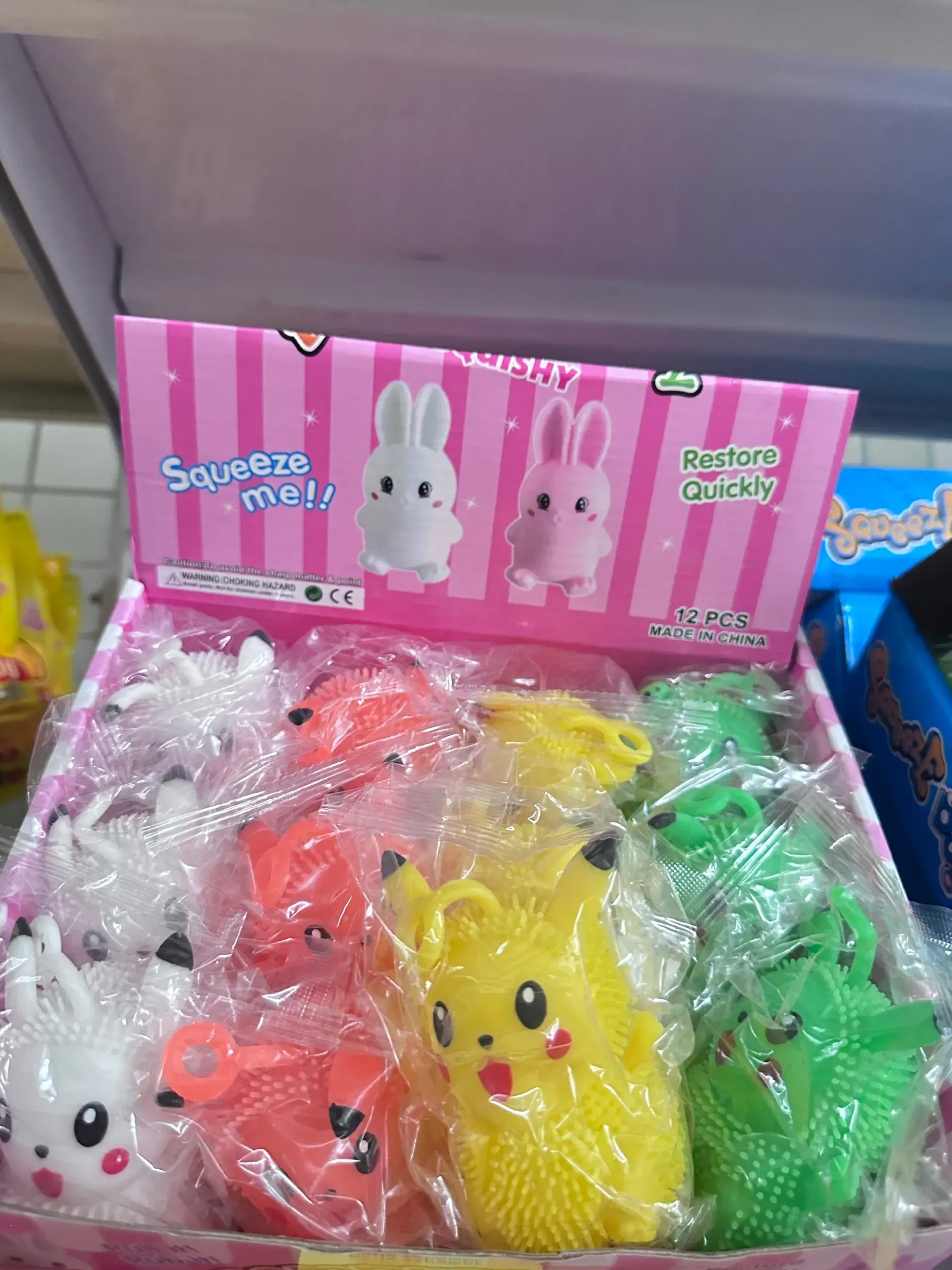 Zabawki Squeeze Pikachu Gniotki Kolczaste Mix Kolorów 12 szt.