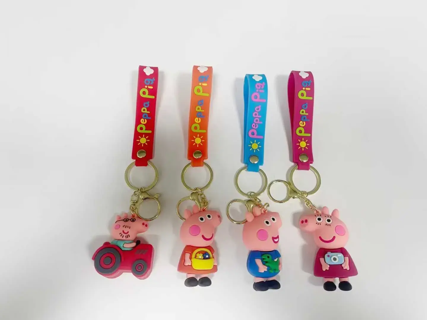 Breloki do kluczy Peppa Pig 4 wzory