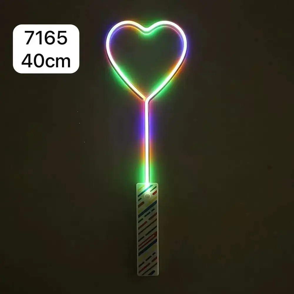 Różdżka LED 40cm z sercem wielokolorowe światło
