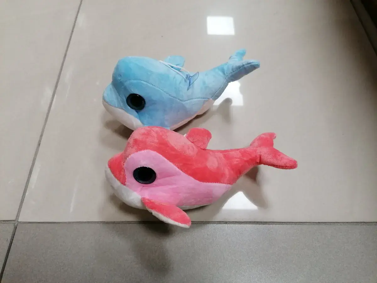 Maskotka Delfin Pluszowa 20cm Niebieska i Różowa