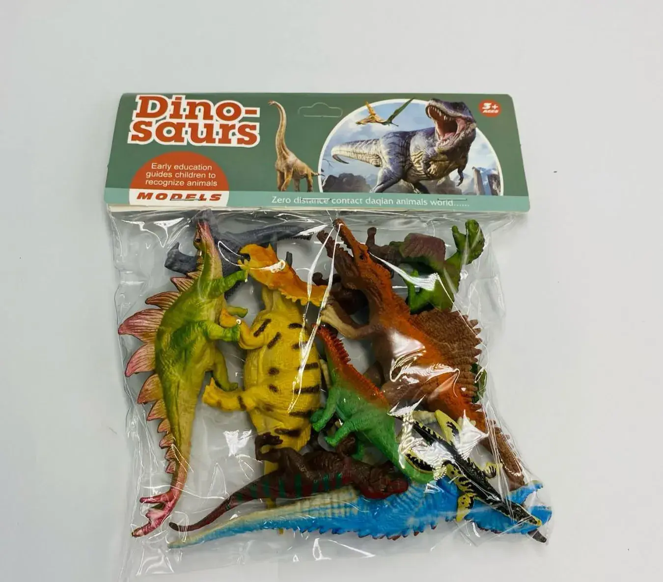 Zestaw figurek dinozaurów Dino-saurs 8 szt