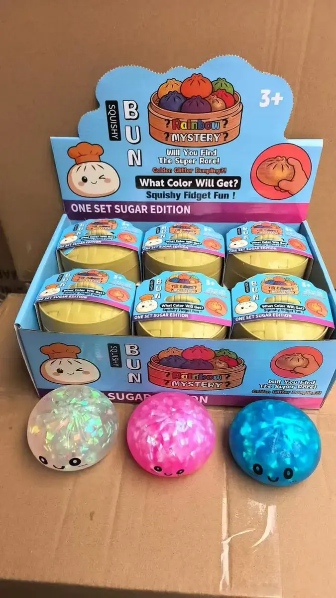 Squishy Bun Rainbow Mystery Zabawka Antystresowa Kolorowa