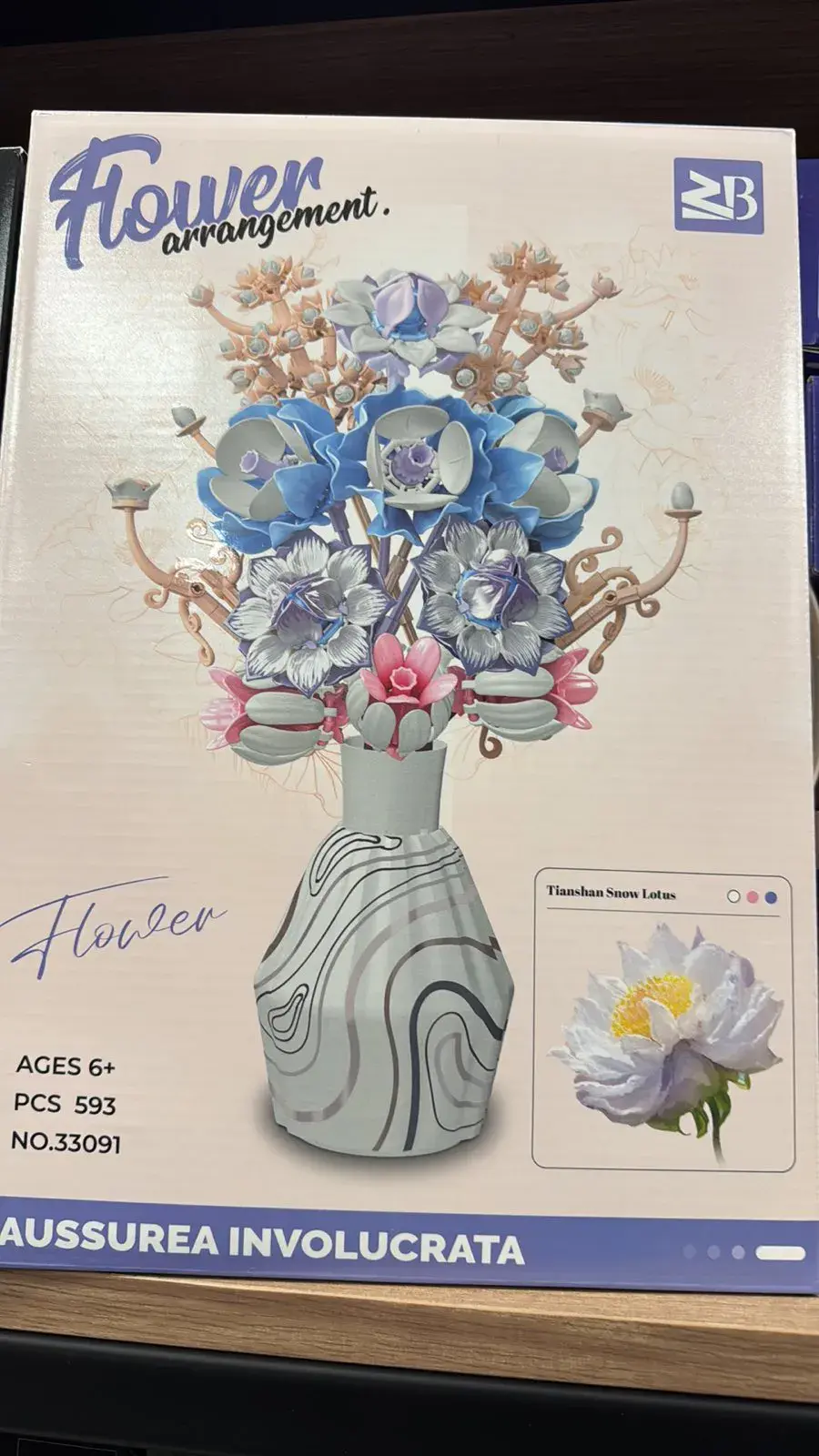 Klocki Kwiaty Flower Arrangement 593PCS