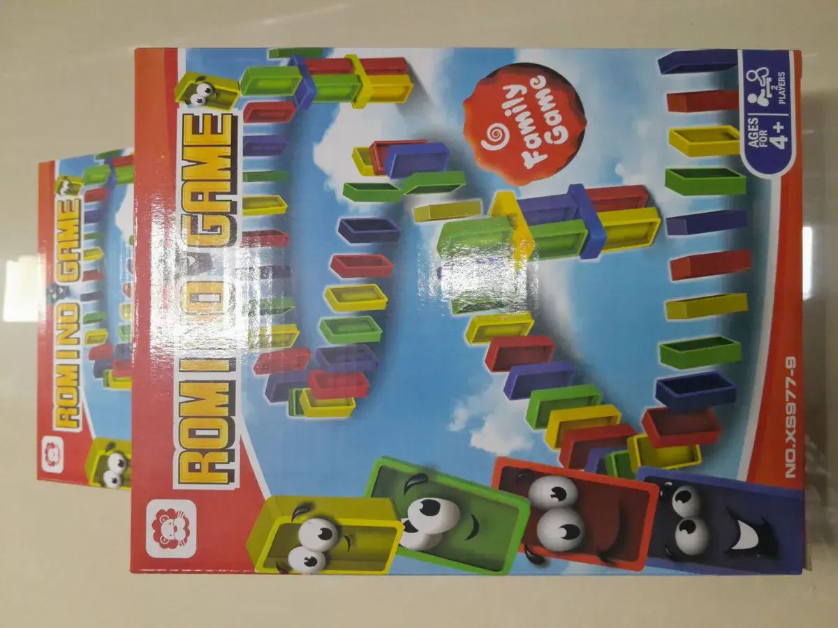 Gra Domino Runnig Game Family kolorowe kostki 4+