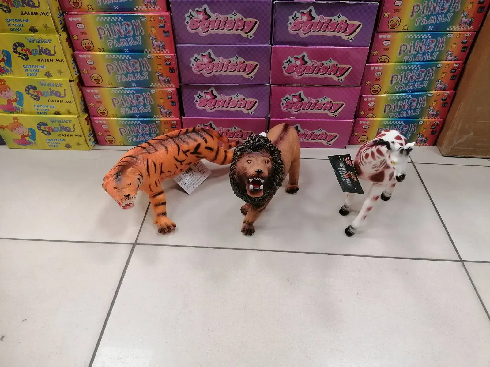 Figurki zwierząt Squishy tygrys lew krowa