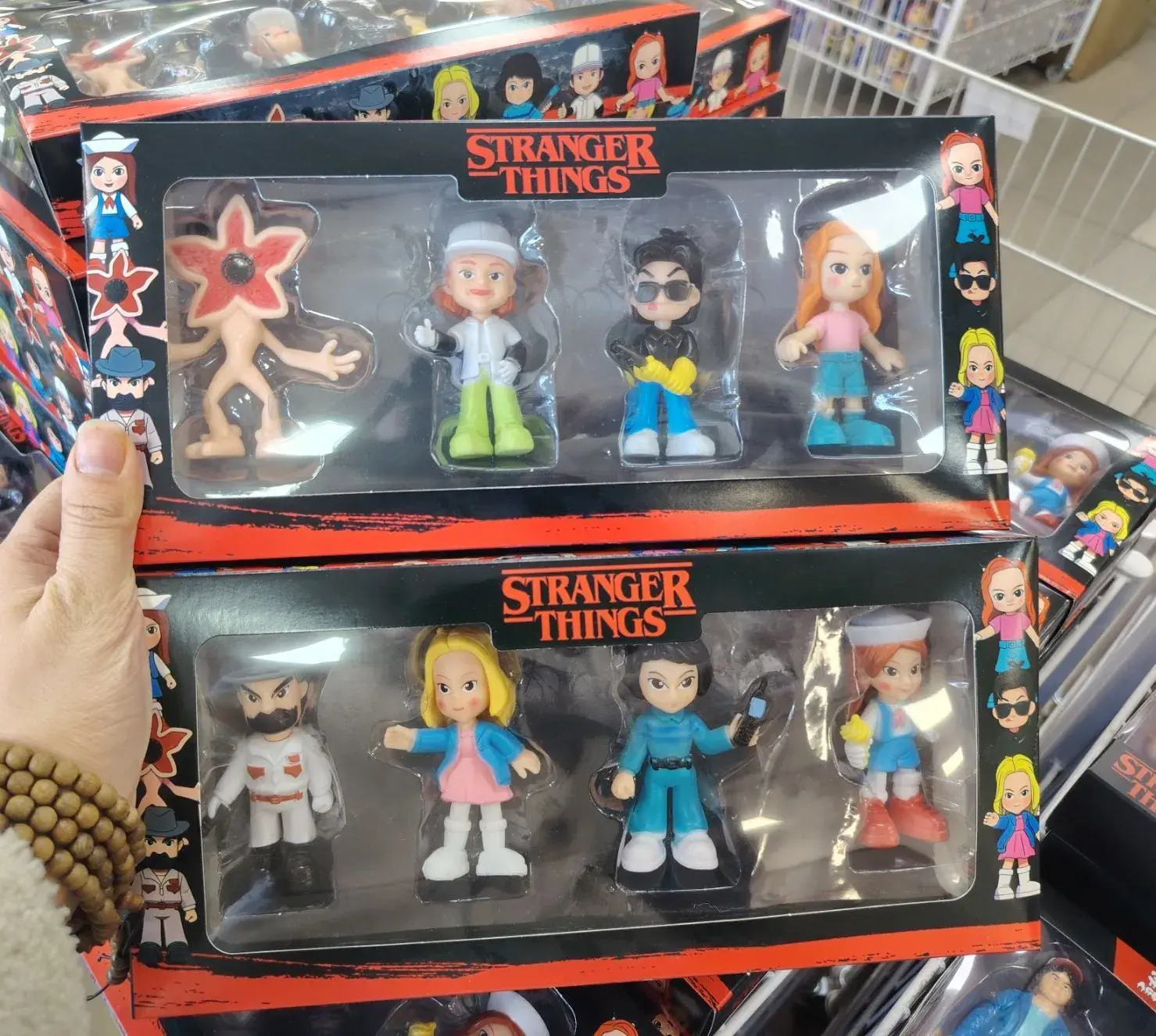 Figurki Stranger Things - zestaw 4 szt. w blistrze