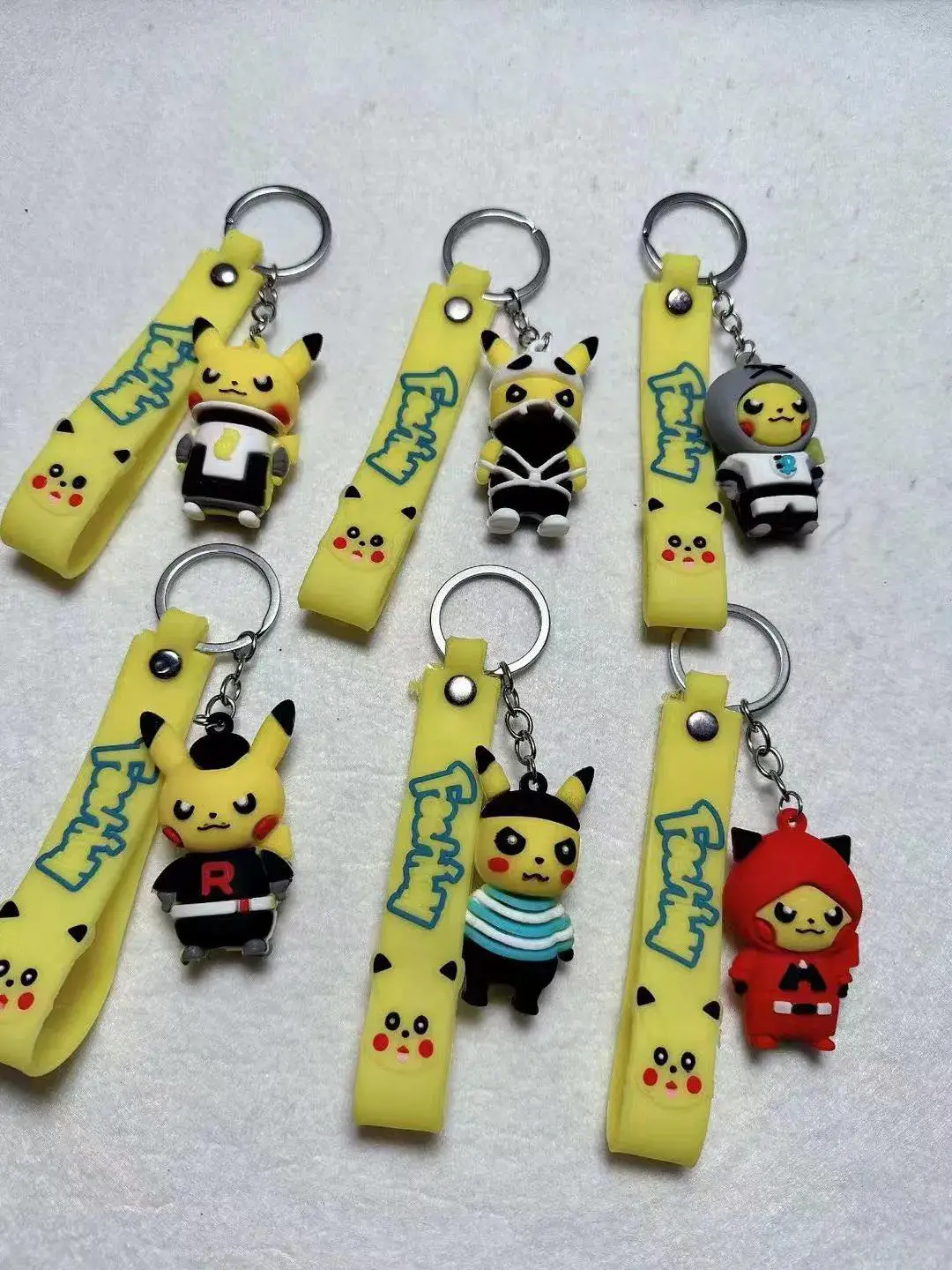 Brelok do Kluczy Pokemon Pikachu i Postacie PVC