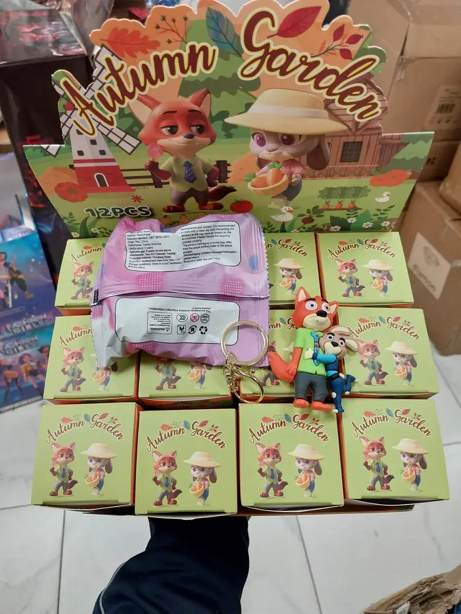 Zabawki Unboxing Zootopia Autumn Garden 12 szt