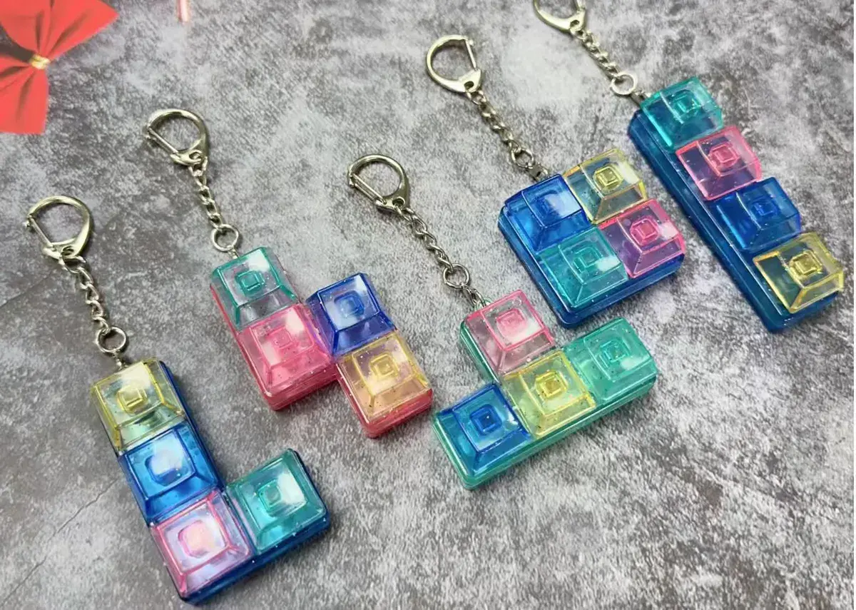 Breloczki Tetris Klocki Akrylowe Wielokolorowe