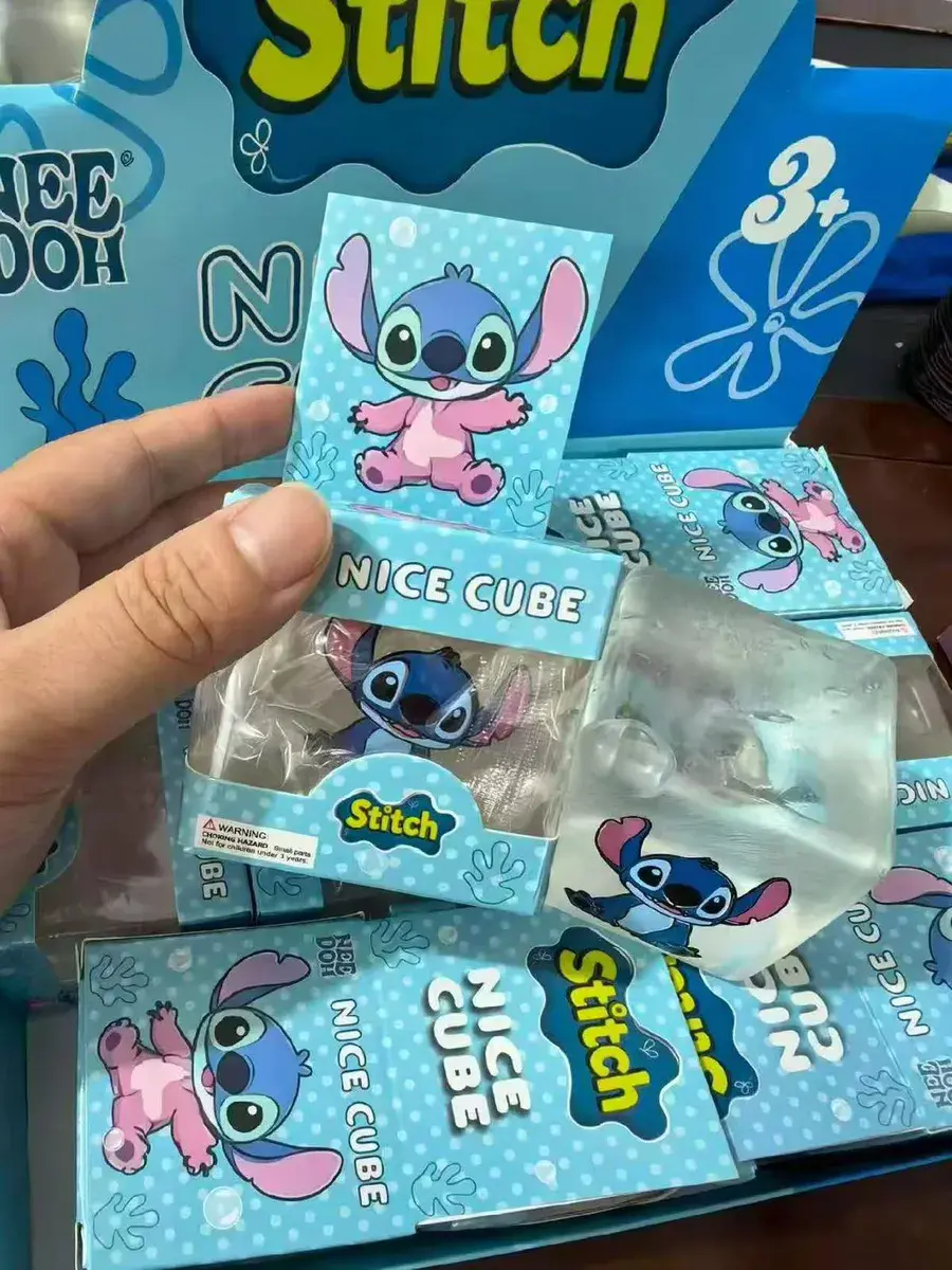 Figurka Stitch w kostce lodu 6cm z nadrukiem mix kolorów