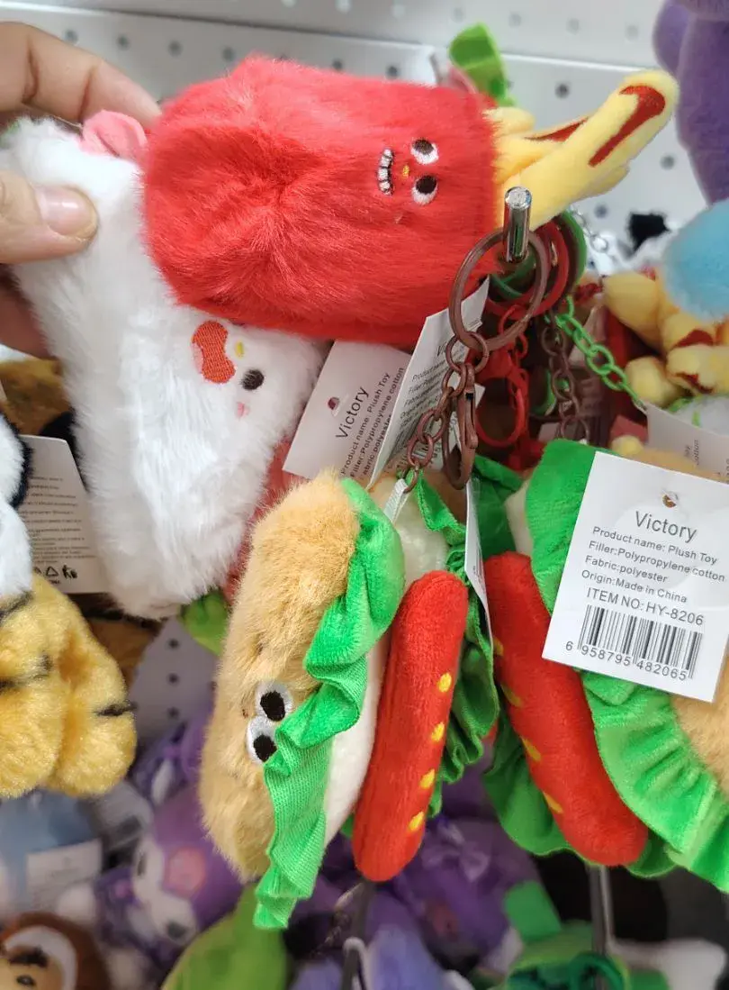Brelok pluszowy Victory mix kolorów z miękkiego materiału