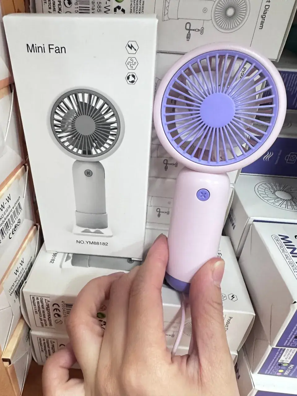 Zabawka Mini Fan - Przenośny Wentylator Ręczny USB, Fioletowy